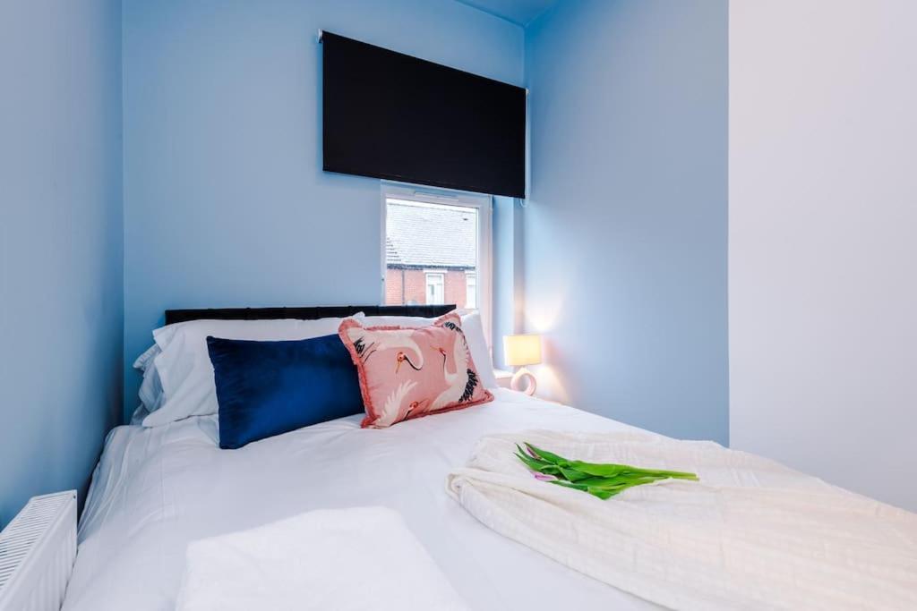 הוילה מנצ'סטר 5 Bed Salford Sanctuary Retreat מראה חיצוני תמונה
